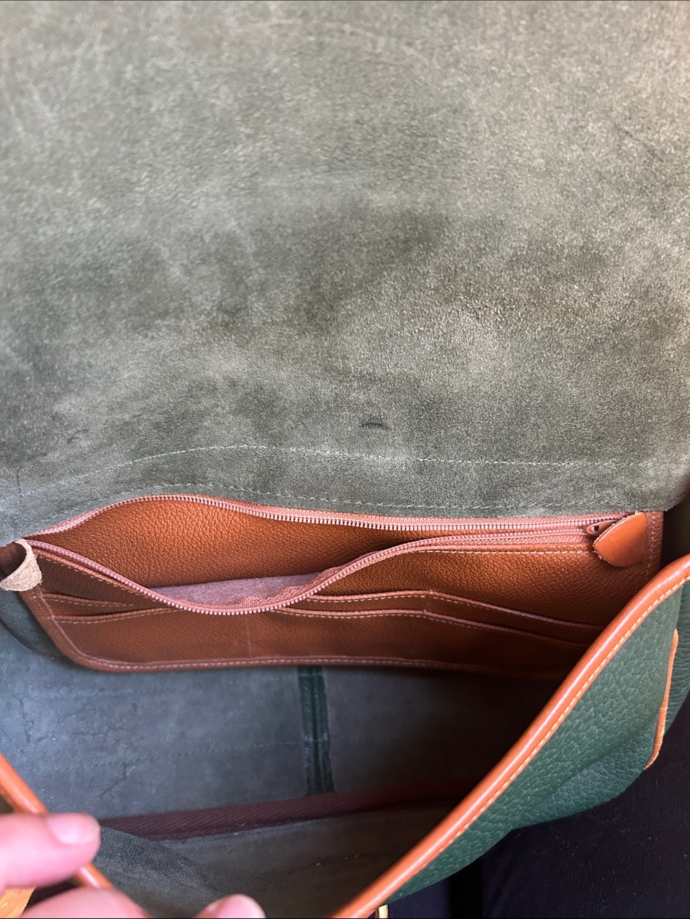 Dooney & Bourke Dark Green Pebbled Leather Crossbody with Tan Trim - Picture 9 of 16